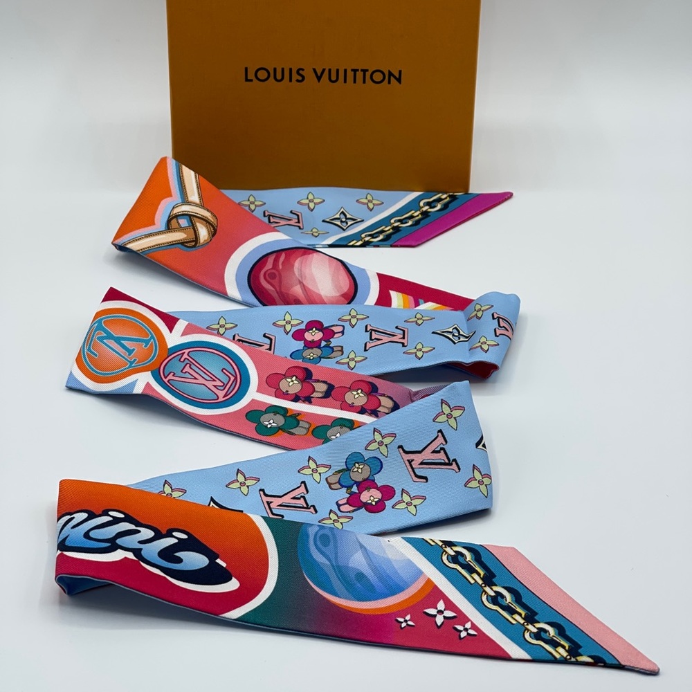 Louis Vuitton Astro Gemini BB Bandeau Twilly Scarf ♊️ - Picture 9 of 16